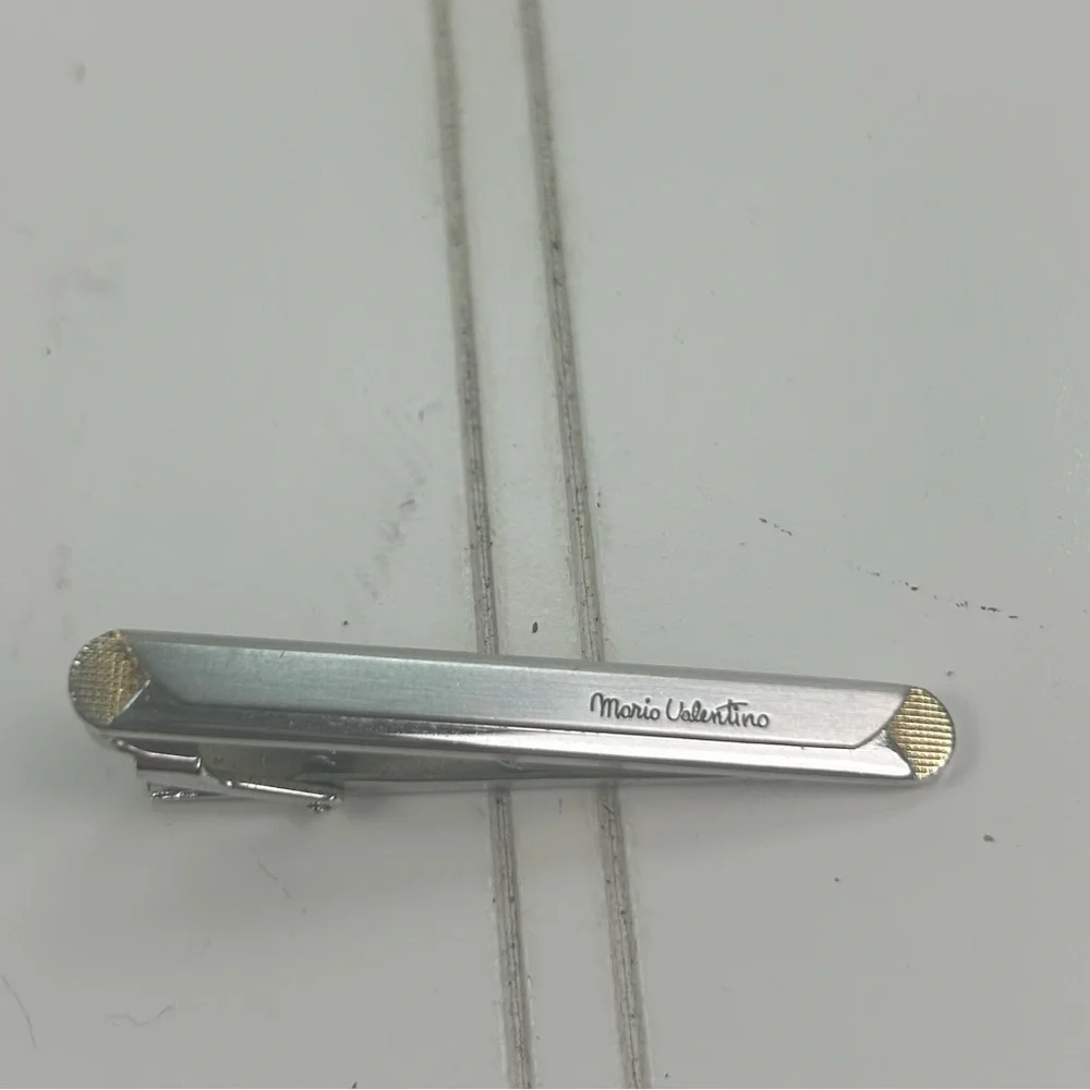Mario Valentino Vintage Style Tie Clip Silver Gold Dress Accessory